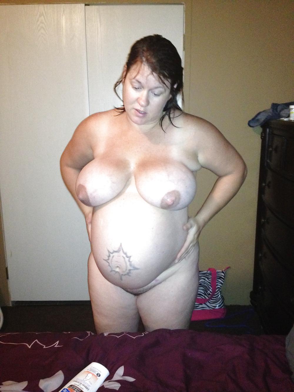 25P Pregnant amateur private colection...if you know her