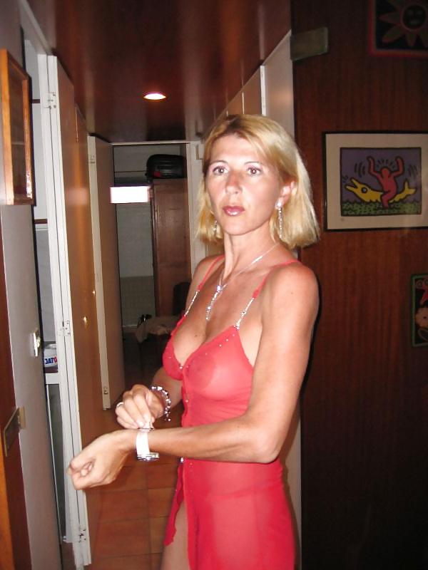 25P Amateur Mature Slut With BiG Nipples SeT (SiMoN1988)