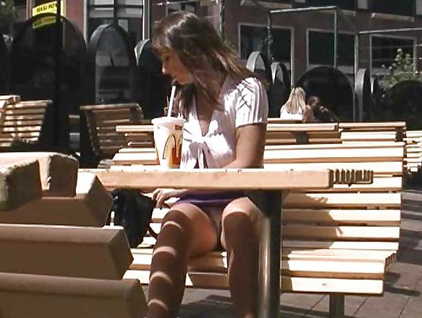 25P Amateur matures pokies,downblouse and upskirt 4.