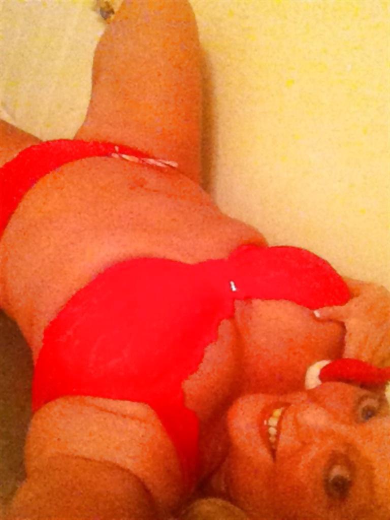 20P Alluring Granny! (54 y.o. Nancy)
