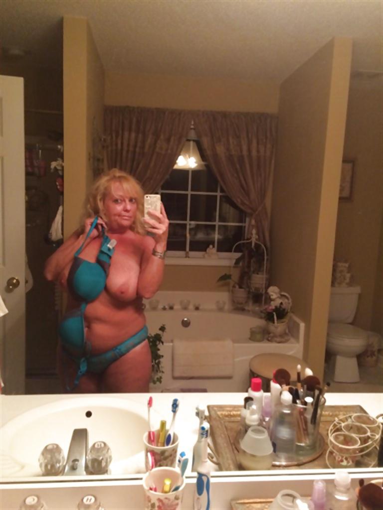 20P Alluring Granny! (54 y.o. Nancy)