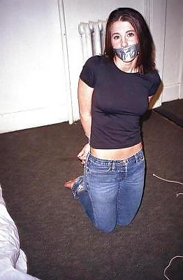 25P Amateur Bondage 1