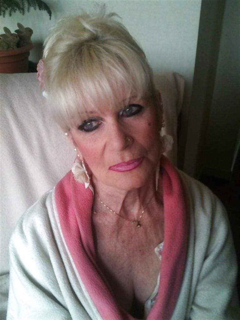 4P Alluring Granny! (GILF, Bathrobe, Cleavage, Non-Nude)