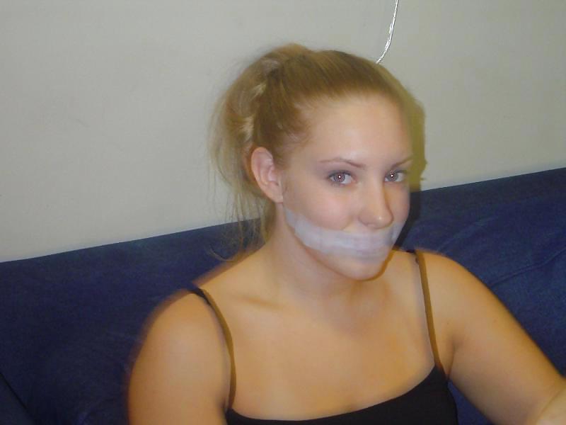 25P Amateur Bondage 2