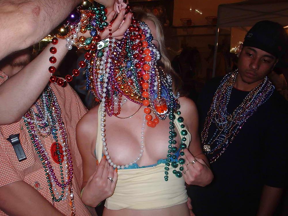 25P Amateur teens tits pics 010