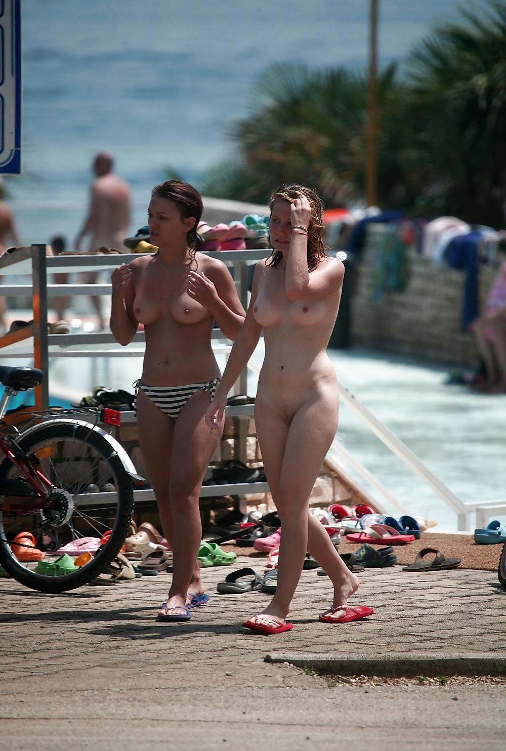 25P Nudist Amateur 2, FKK