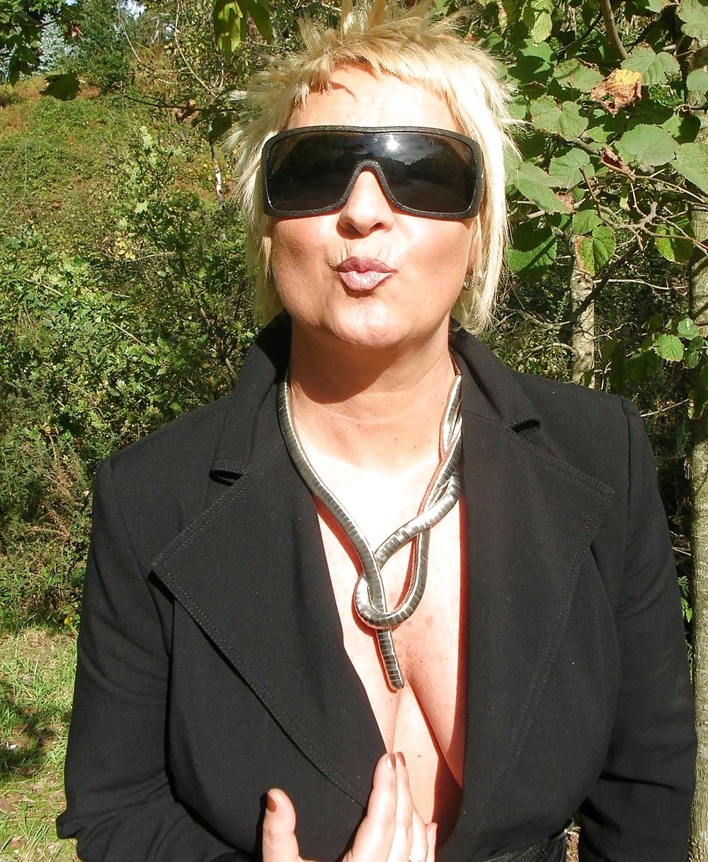 14P Alluring Granny! (GILF. Cleavage, Non-Nude)