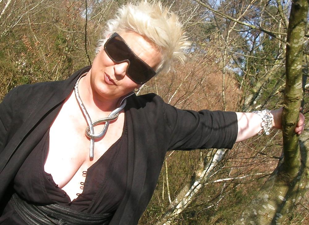 14P Alluring Granny! (GILF. Cleavage, Non-Nude)