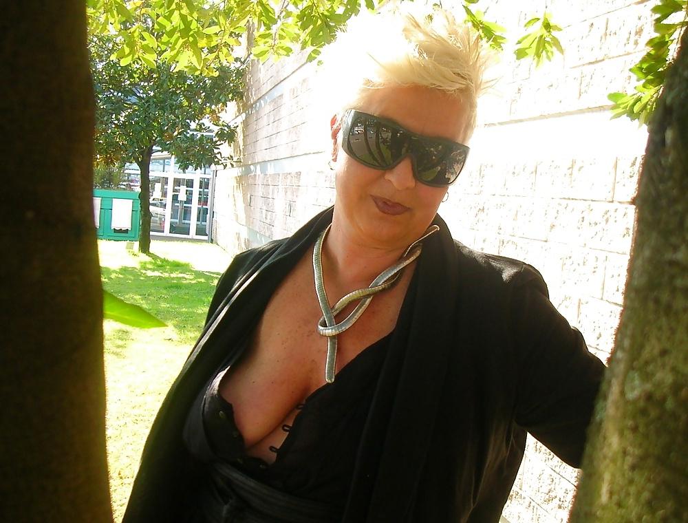 14P Alluring Granny! (GILF. Cleavage, Non-Nude)