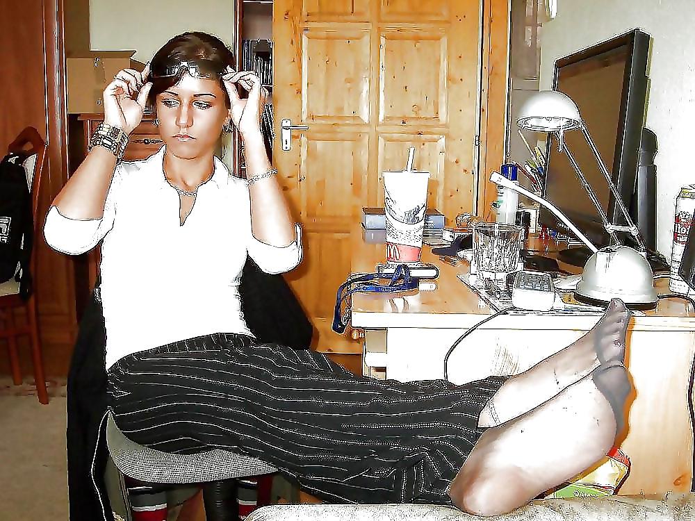 25P Amateur Girls Nylon Feet 16