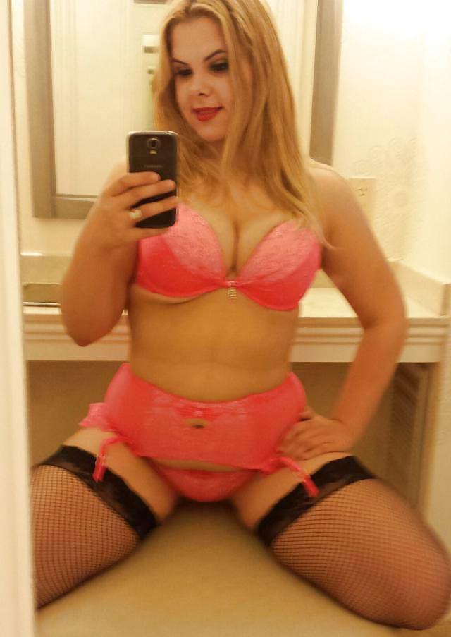 25P Amateur White Slut Wives 2