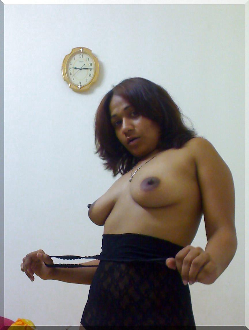24P Amateur Horny Indian Wives Girlfriends Nude Non-Nude - No 01