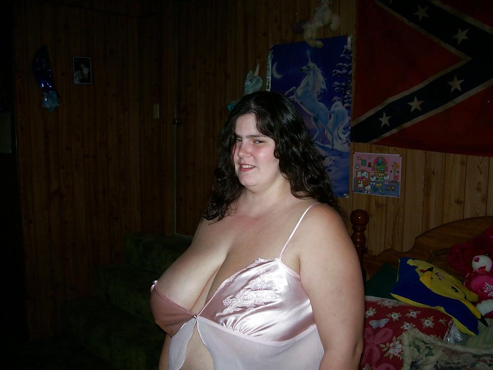 25P Amateur BBW Sam Complete Part 1