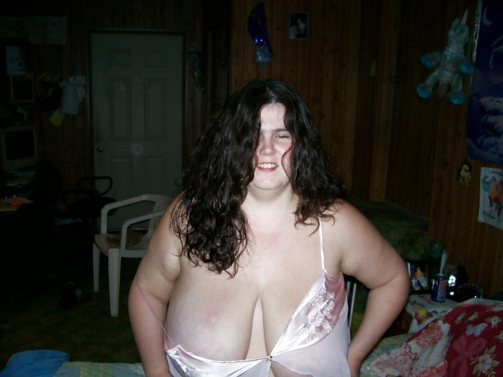 25P Amateur BBW Sam Complete Part 1