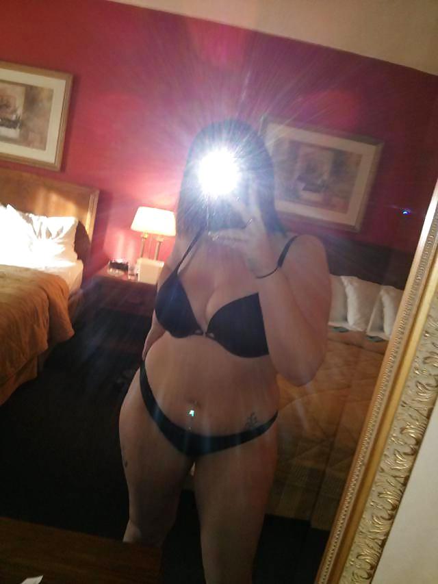 25P Amateur Slut Wives...Snowbunny 4