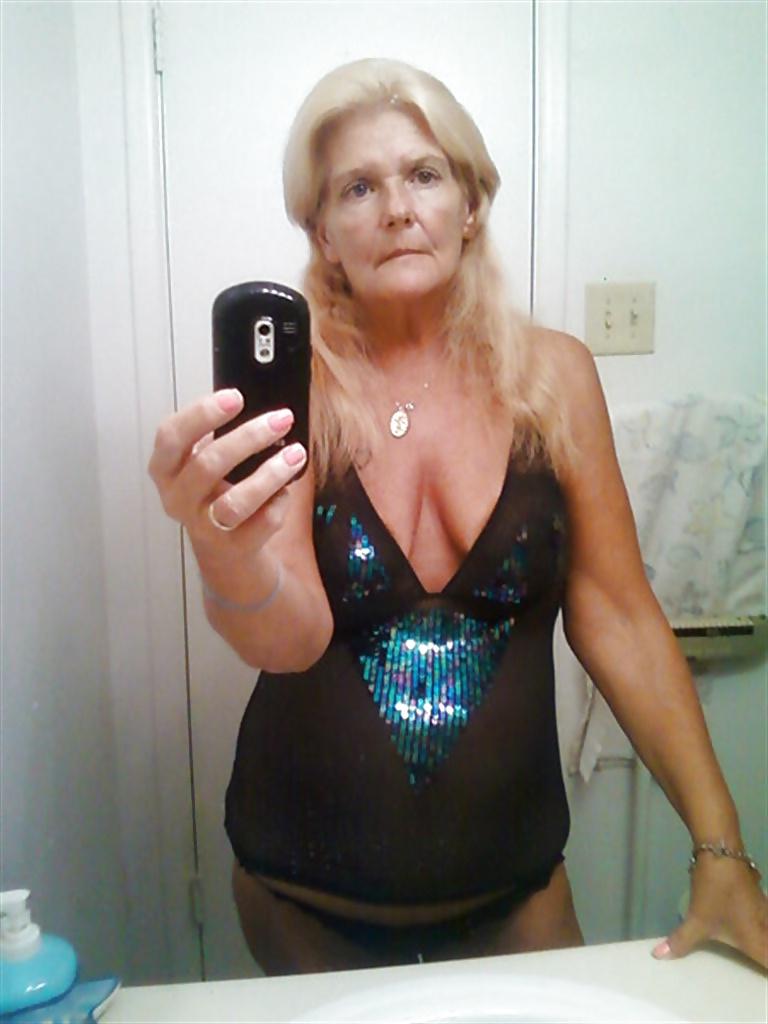 11P Alluring Granny! (60 y.o. Kaycee)