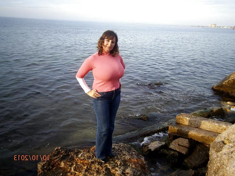 25P Sexy Mature Big Boobs! Amateur!