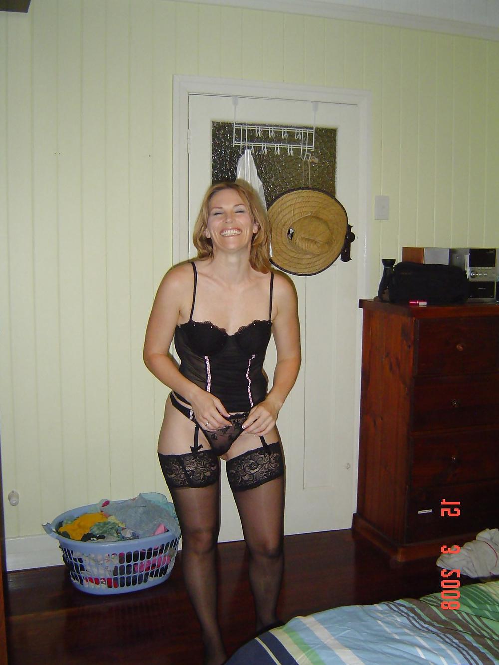 25P Amateur Pregnant Milf Takes Big Cock (WheelSex)