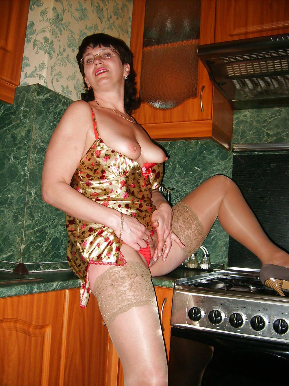 25P Russian mature whore. Amateur porn.