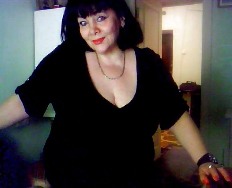 25P Alluring Granny! (Non-Nude)