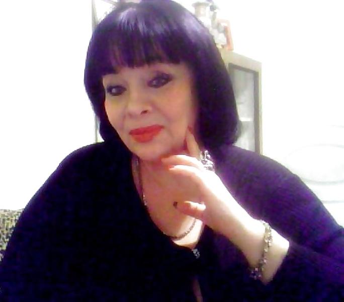 25P Alluring Granny! (Non-Nude)