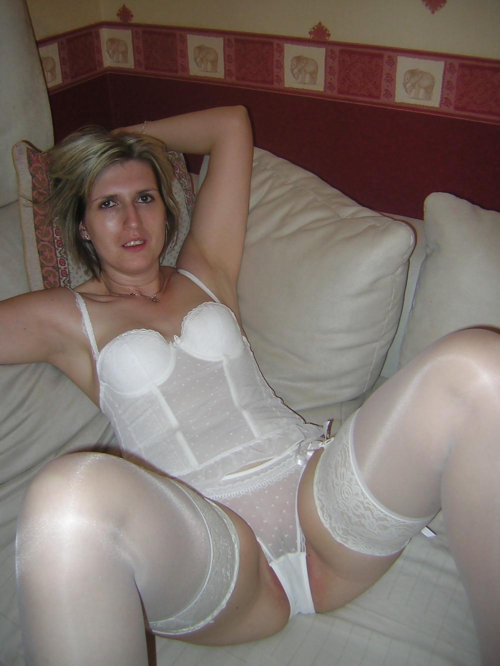 24P Aline french amateur sexy and facial