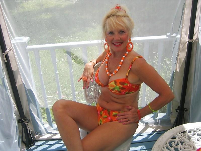 20P Alluring Granny! #10