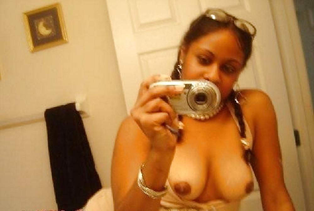 25P Amateur Black Girls Vol 5