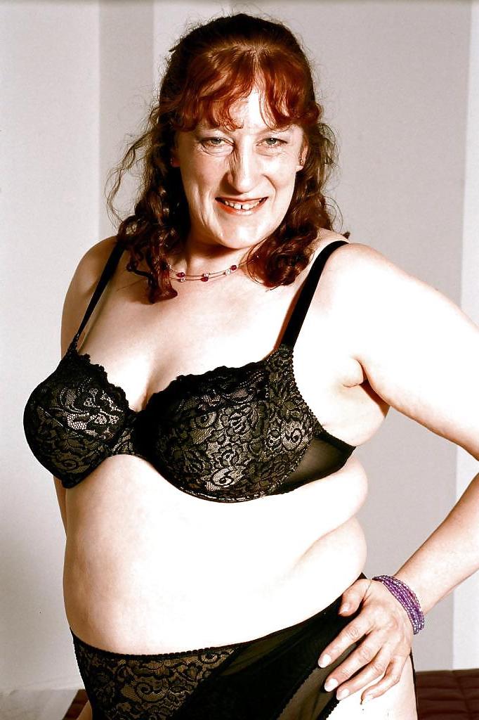 25P Stunning alluring mesmirizing breathtaking mature goddess
