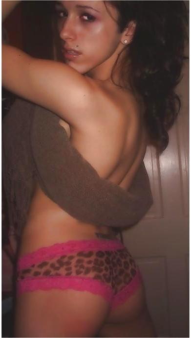 19P Amateur shemale femboi...