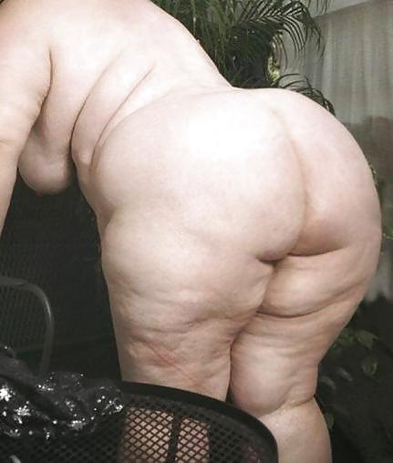 25P Big mature Asses! Amateur!