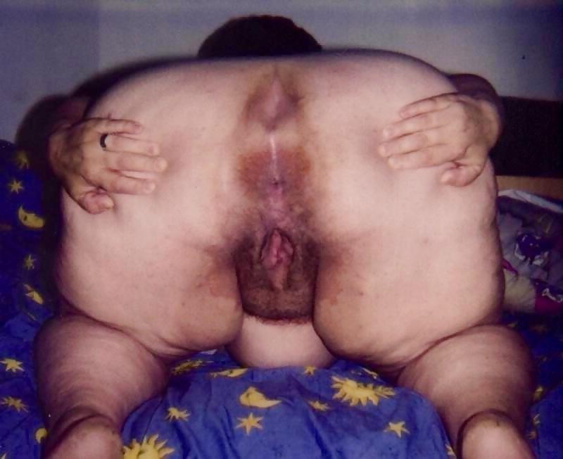 25P Amateur BBW ass show