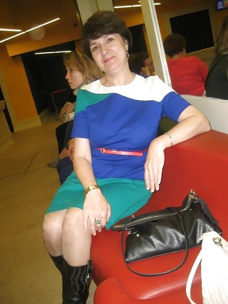 19P Russians mature in pantyhose! Amateur!