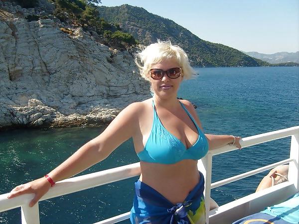 25P Russians Sexy Mature! Amateur Mixed! 