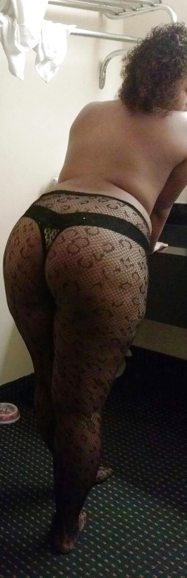25P Amateur Milfs Sluts 4