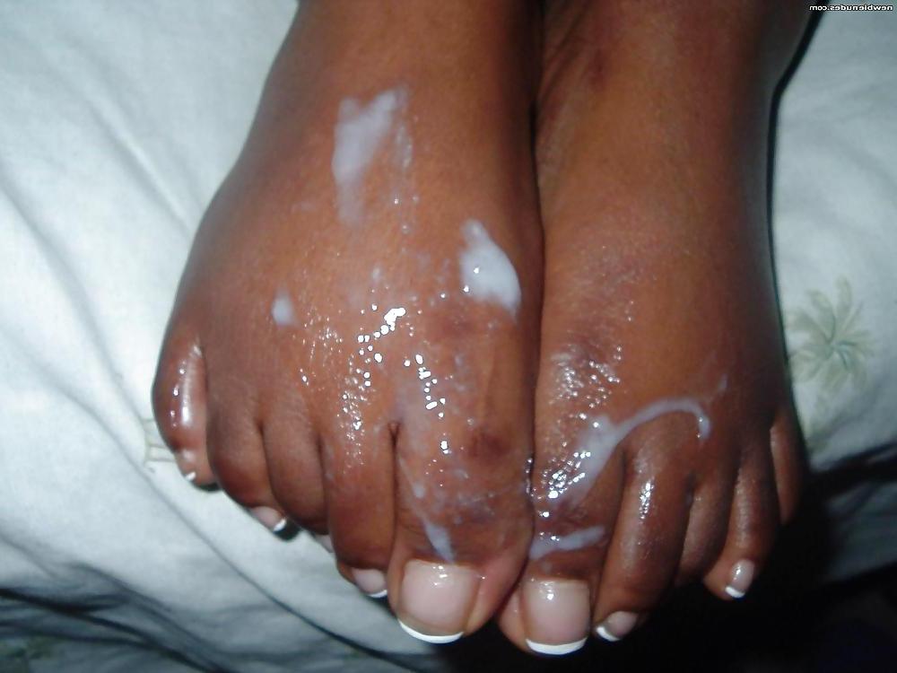25P Amateur ebony facial