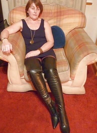 25P Mature amateur