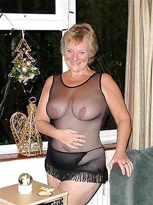 20P Mature Amateur Ladies 12
