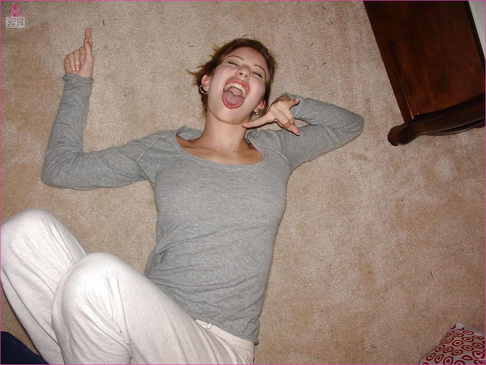 25P Amateur Young Blond Teen