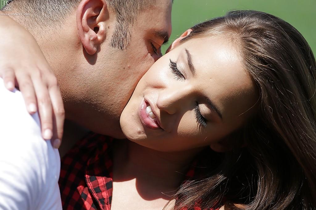 16P Teen hottie Amirah Adara giving and receiving oral sex outdoors