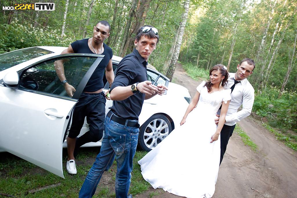 16P Promiscuous bride enjoys a hardcore foursome with well-hung guys outdoor