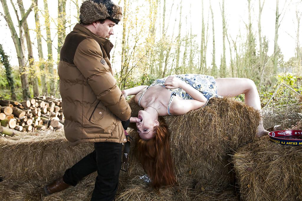 16P Redhead Sabrina Jay giving outdoor bj before hardcore fuck session