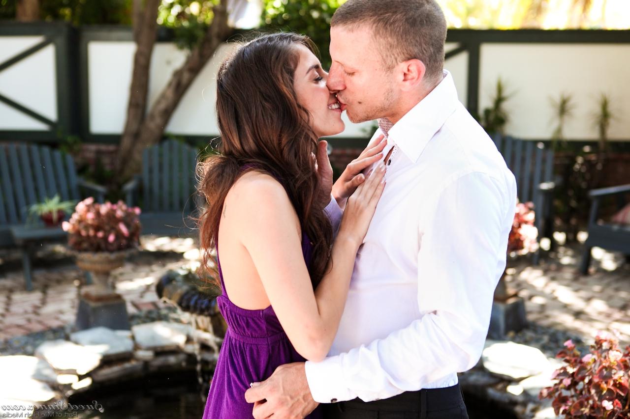 15P Clothed Latina April O'neil kissing outdoors before wedding night fuck