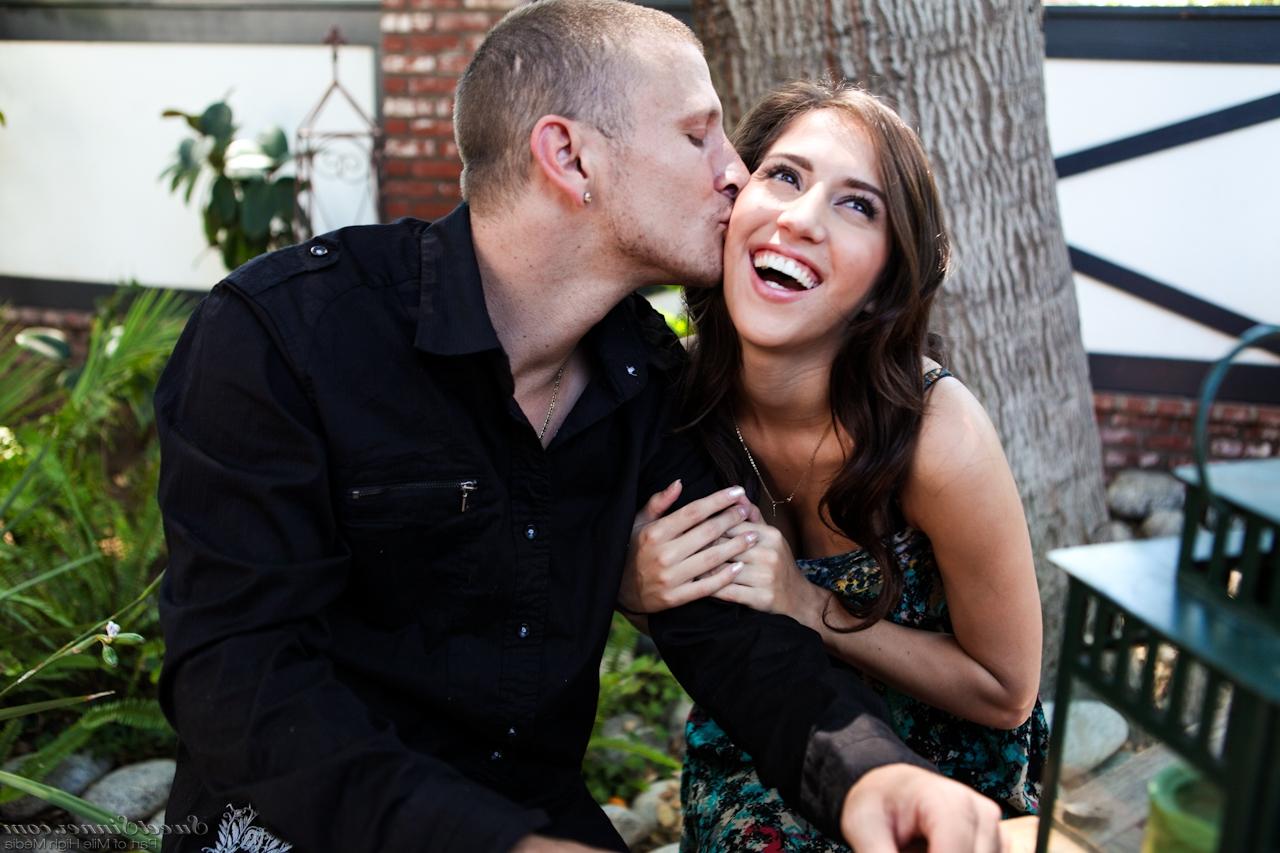 15P Clothed Latina April O'neil kissing outdoors before wedding night fuck