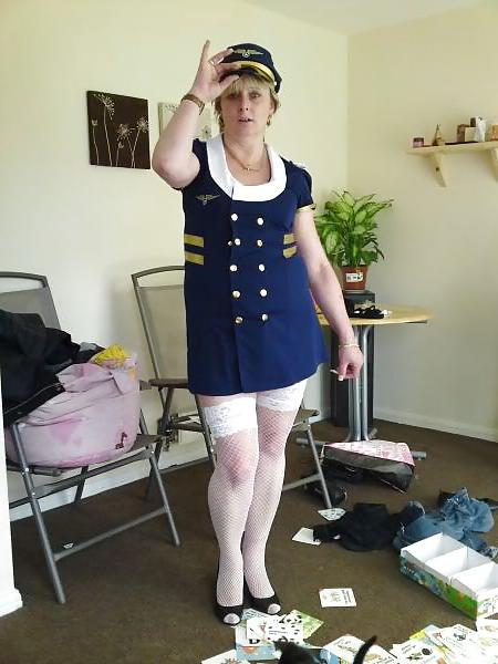 10P Amateur mature stockings