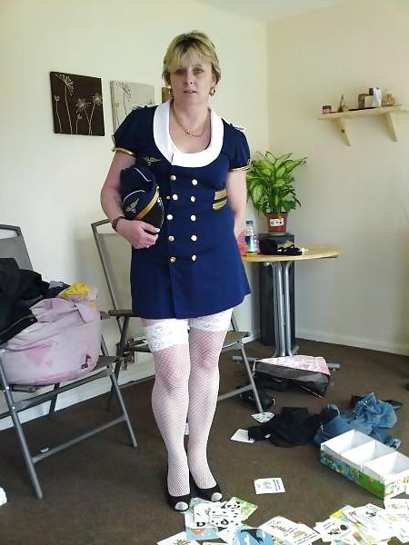 10P Amateur mature stockings