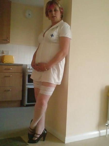 10P Amateur mature stockings