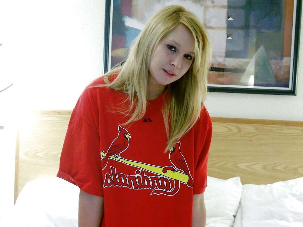 25P Amateur Young Blonde Teen