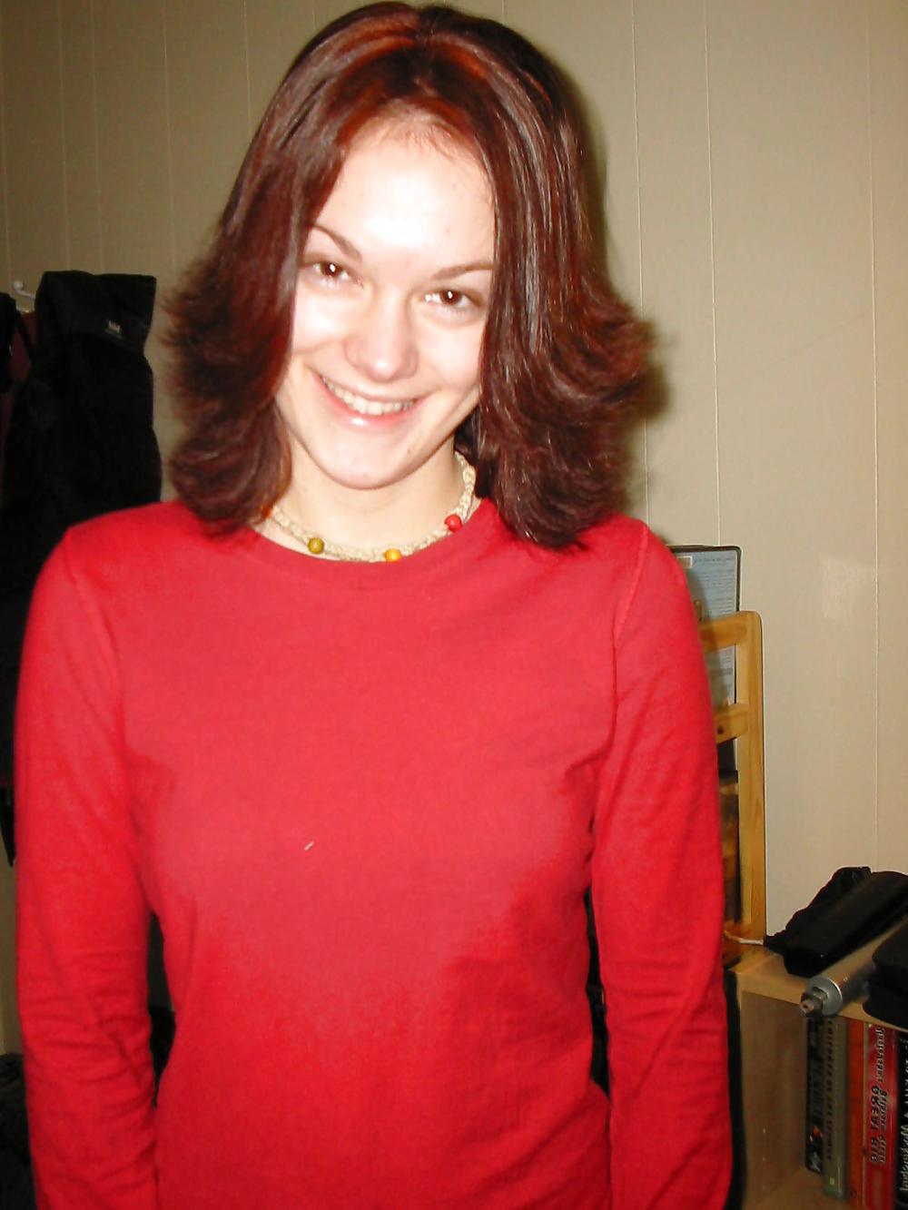 25P Amateur Young Brunette Teen