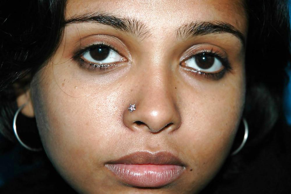 25P CHUBBY INDIAN AMATEUR....SO BEAUTIFUL !!!